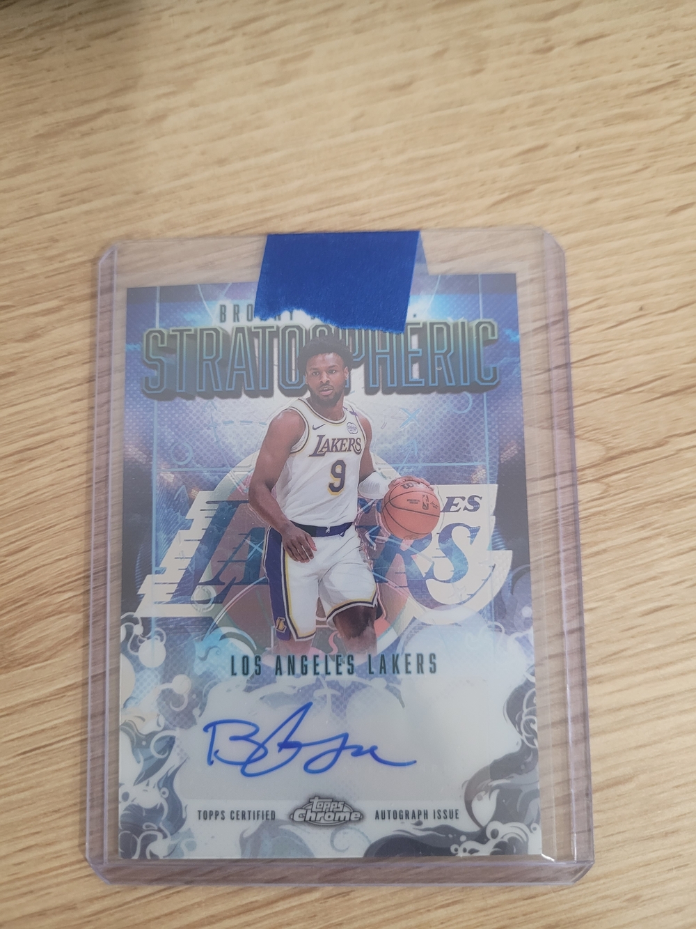 Topps Blue Los Angeles Lakers Autograph Card